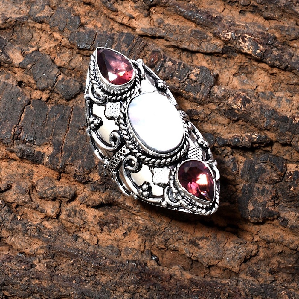Mother of Pearl and kunzite Victorian style ring